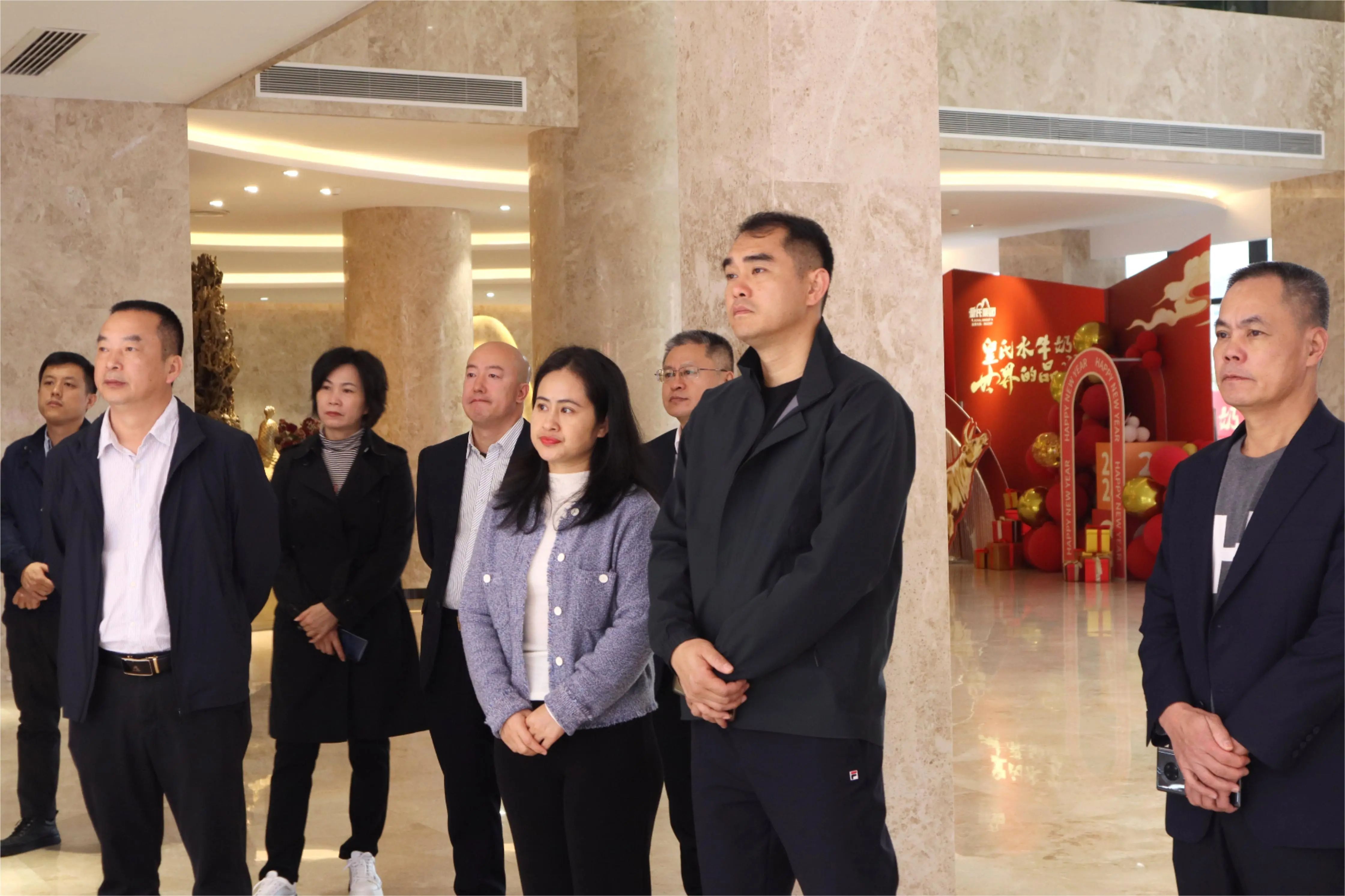广东阳西县委常委、统战部部长林艺超率队来访皇氏集团